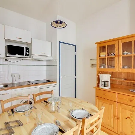 Apartment T2 A Avec Terrasse, Local A Ski, Et Proche Telecabine - Fr-1-401-1